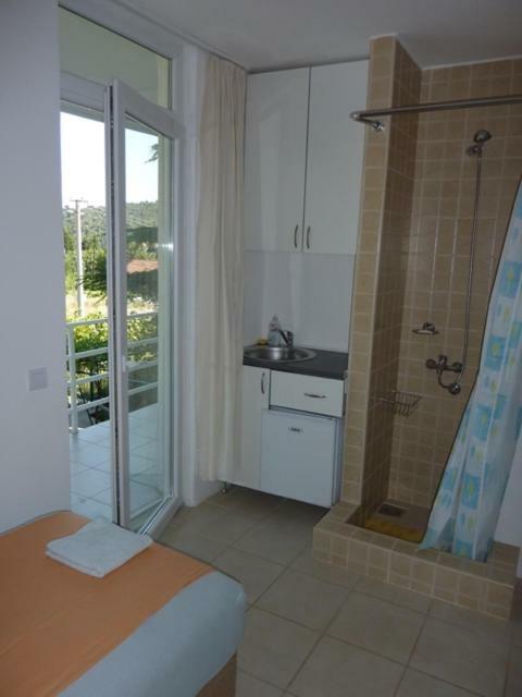 Mini Apartments Natasha Sutomore Zewnętrze zdjęcie